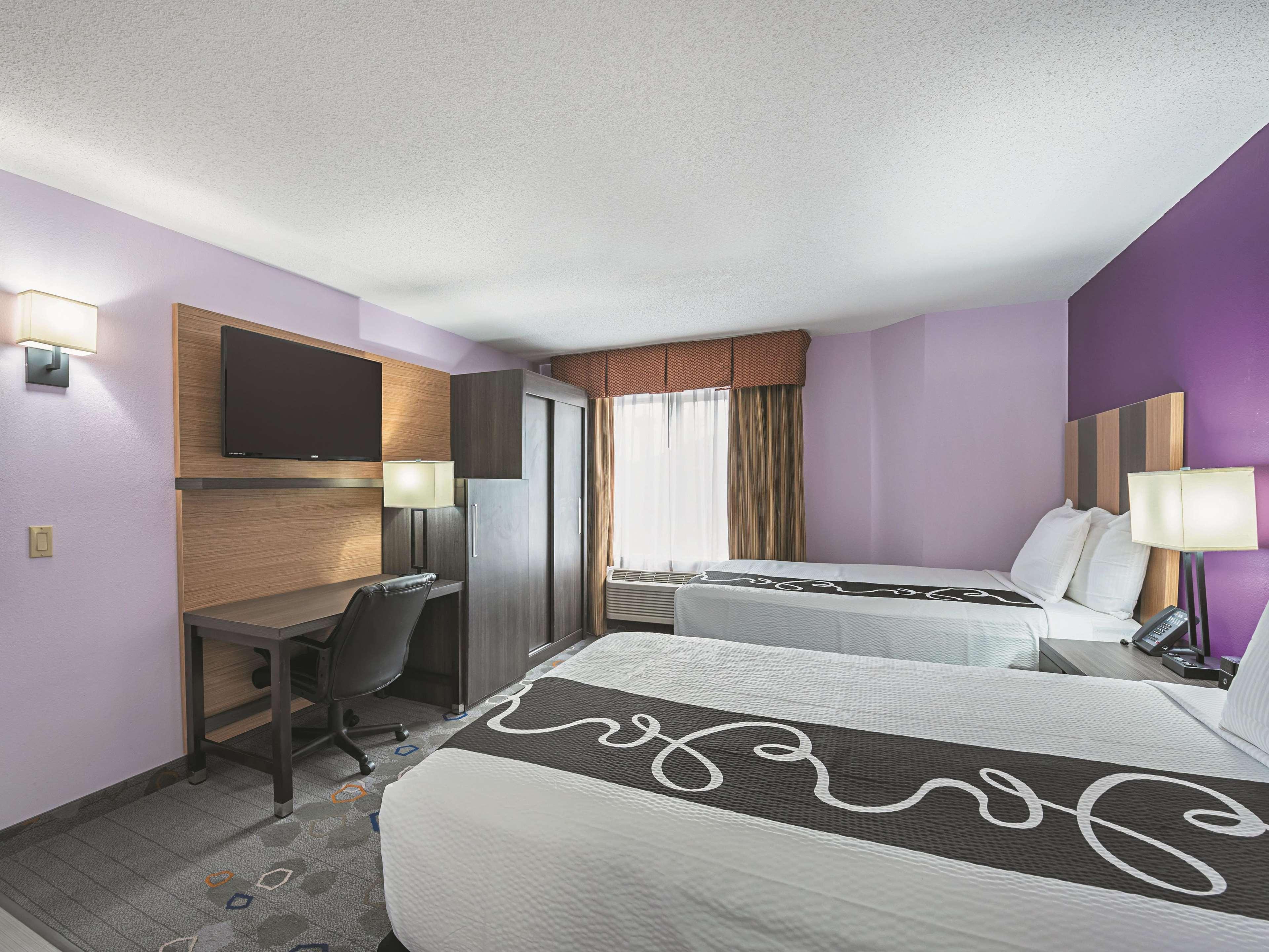 פארק ברוקלין La Quinta By Wyndham Minneapolis Northwest מראה חיצוני תמונה