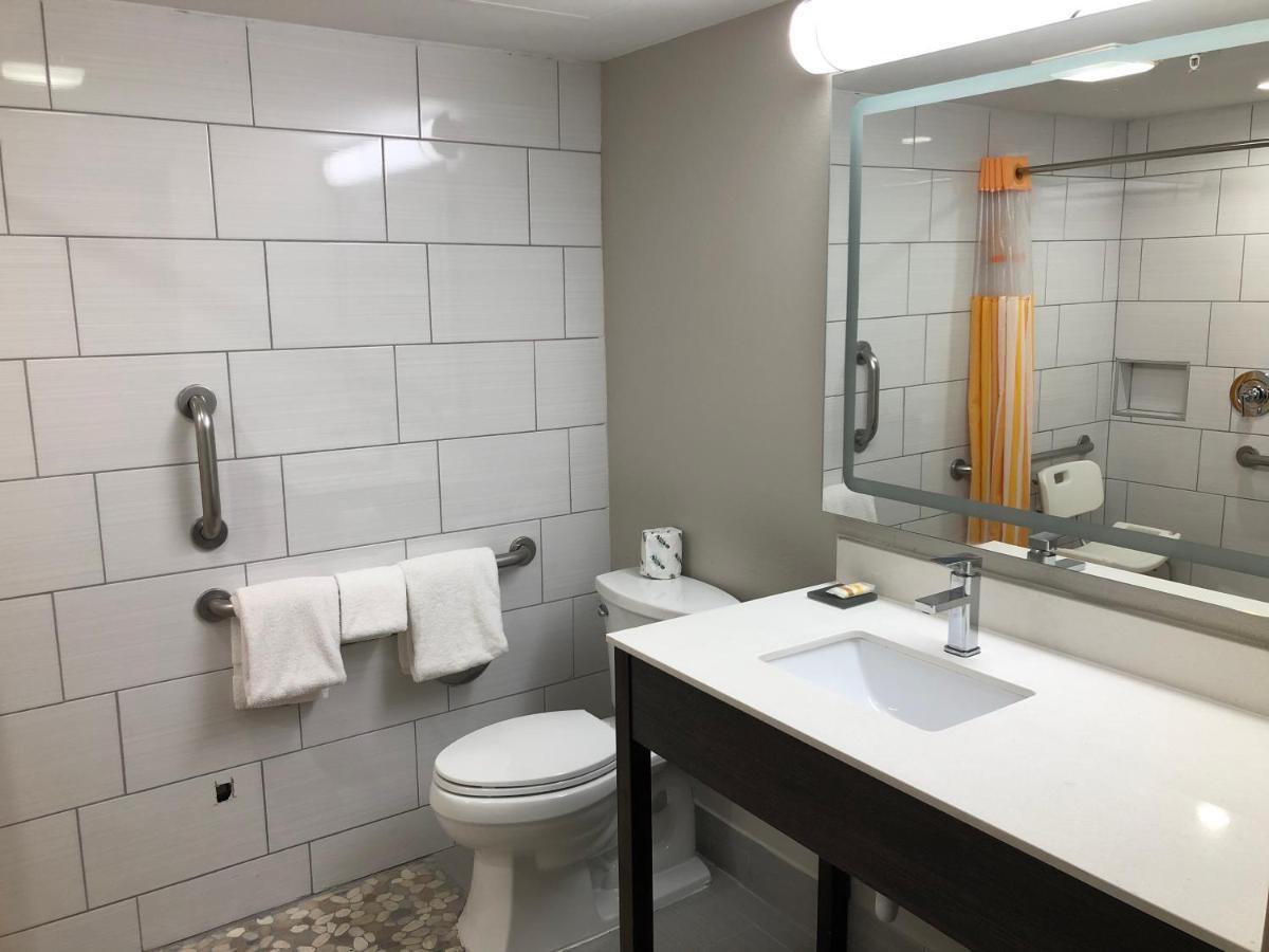 פארק ברוקלין La Quinta By Wyndham Minneapolis Northwest מראה חיצוני תמונה